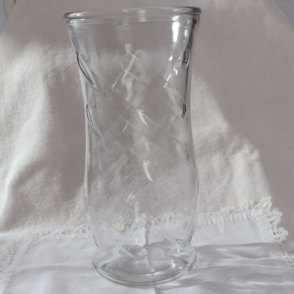 Vintage Garcia Glass Group Flower Vase #2982